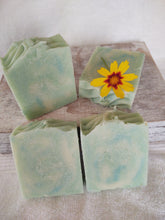 Load image into Gallery viewer, Eucalyptus Spearmint - All Nautural Spa Soap